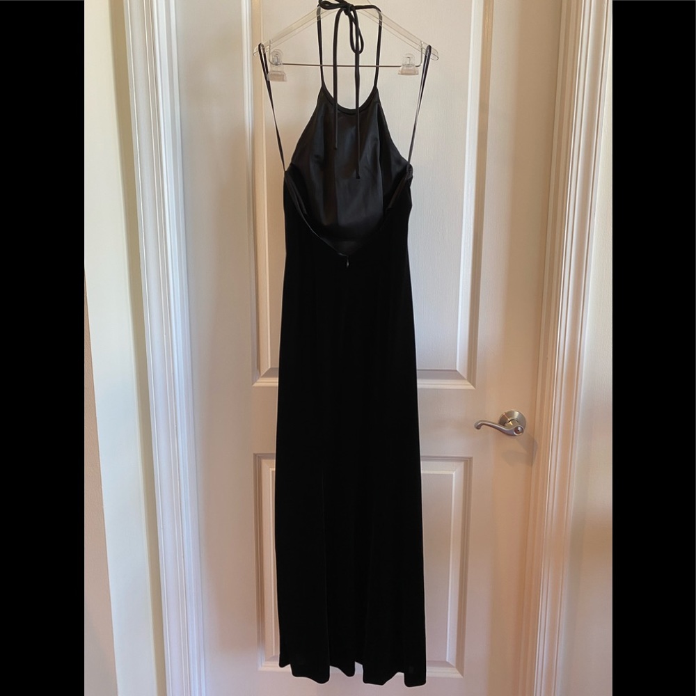 Jones New York Black Backless Halter Maxi Dress